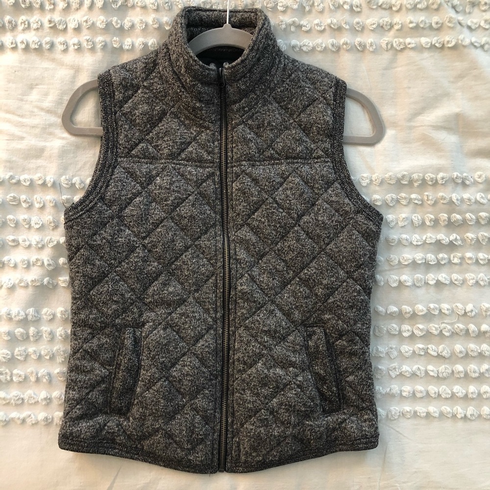 Abercrombie and Fitch Puffer Vest